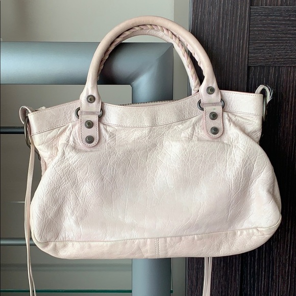 Balenciaga First - Picture 2 of 8